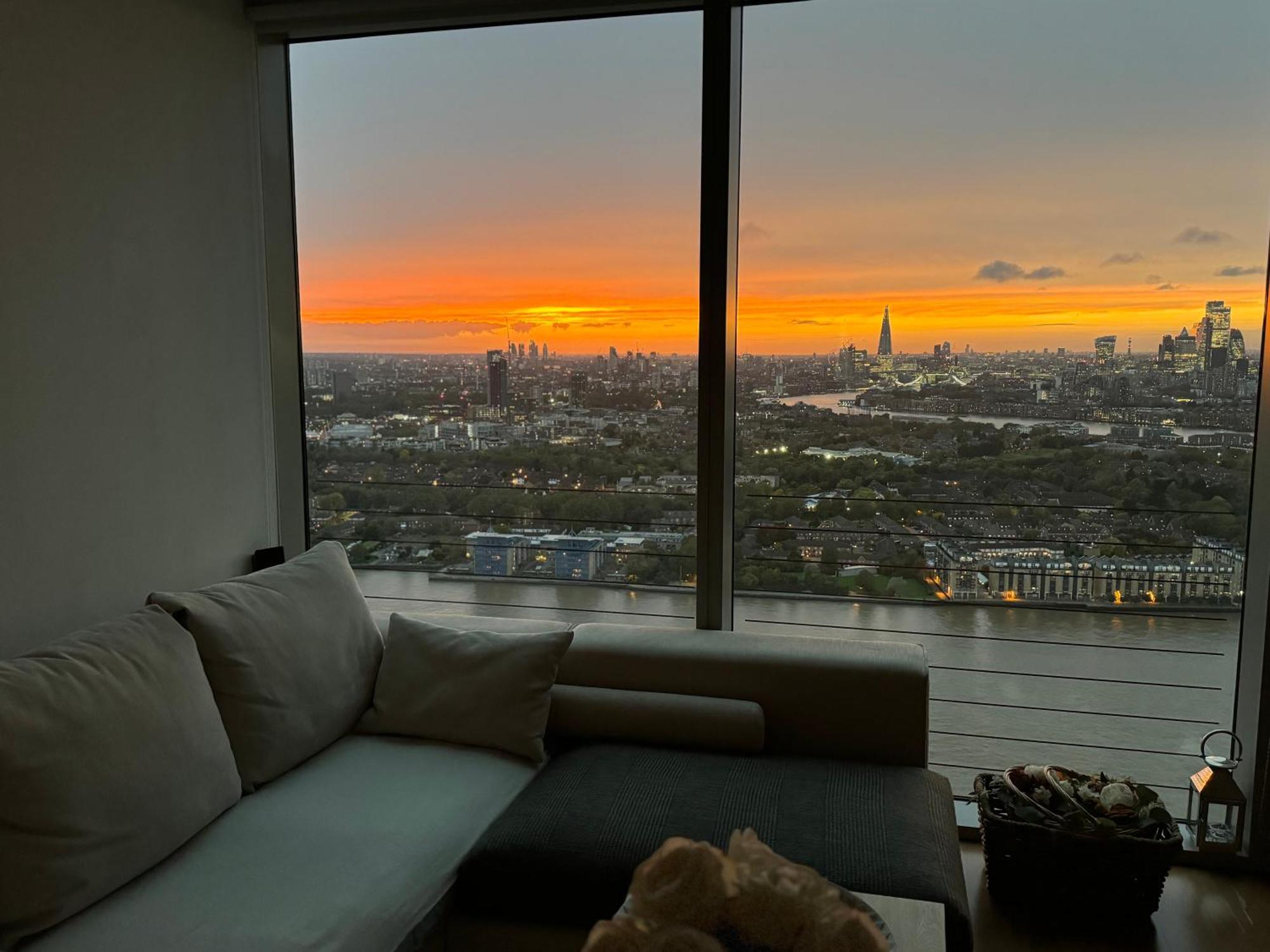 Luxury City And River View Appartement